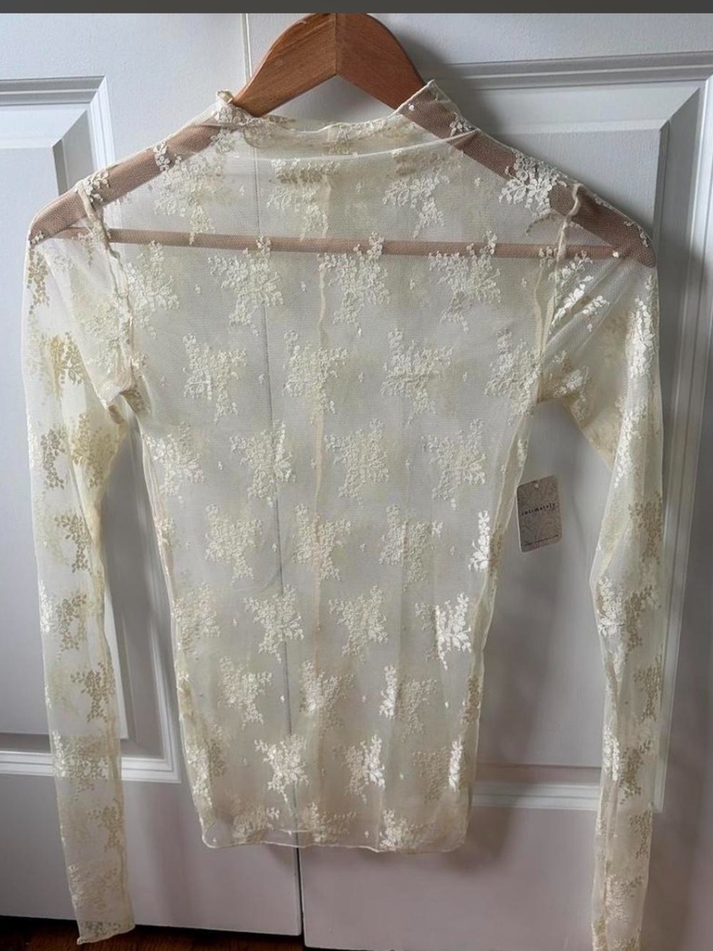 Free people lace embroidered layering long sleeve XS